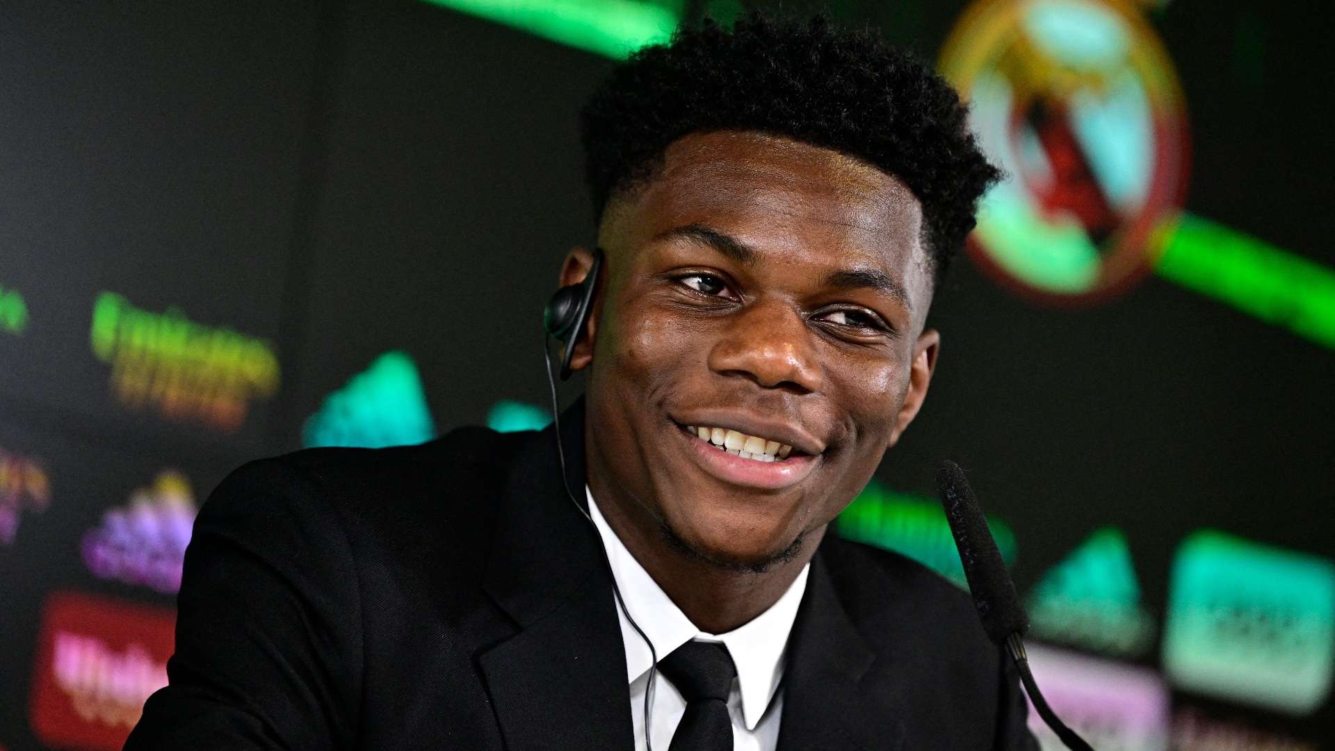 充满活力的 充满活力的